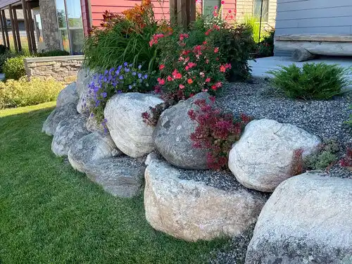 landscaping services Thorntonville